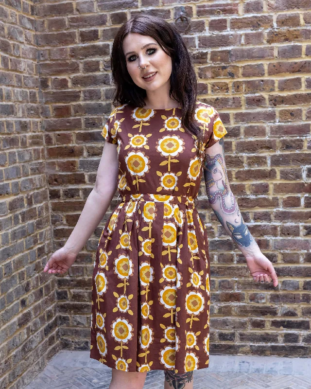 Brown Retro Flowers Belted Stretch Tea Dress with Pockets Turtleneck Warm Winter