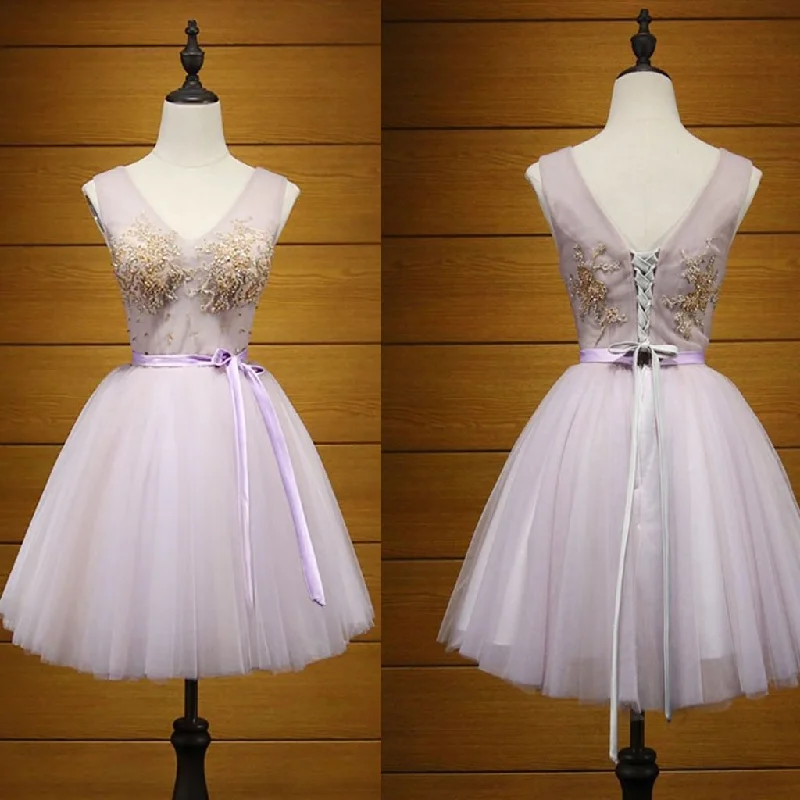 Short Homecoming Dress, Tulle Homecoming Dress, V-Neck Homecoming Dress, Beading Junior School Dress, Applique Graduation Dress, Knee-Length Homecoming Dress, LB0596 Square Neckline Feminine Short Homecoming Dress, Tulle Homecoming Dress, V-Neck Homecoming Dress, Beading Junior School Dress, Applique Graduation Dress, Knee-Length Homecoming Dress, LB0596 Square Neckline Feminine