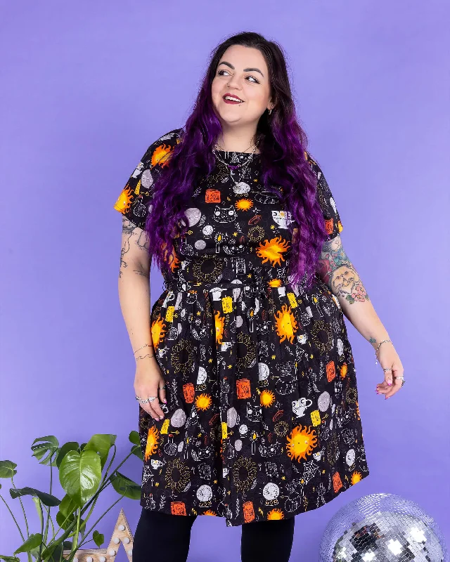 Run & Fly x Katie Abey Solar Witch Stretch Belted Tea Dress with Pockets Tunics Recommended stylist Run & Fly x Katie Abey Solar Witch Stretch Belted Tea Dress with Pockets Tunics Recommended stylist