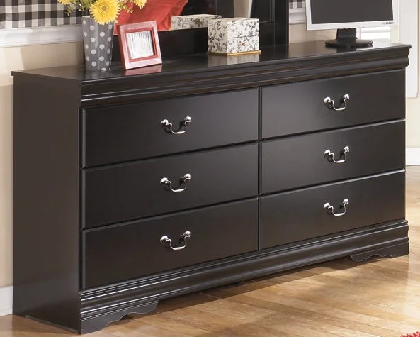 Huey Vineyard Six Drawer Dresser Tunics Sale discount