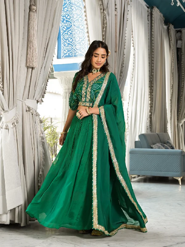 Green Bandhani Print Chinon Fabric Lehenga Crop top with Dupatta Set Front Pockets Side Pockets Patch Pockets Green Bandhani Print Chinon Fabric Lehenga Crop top with Dupatta Set Front Pockets Side Pockets Patch Pockets