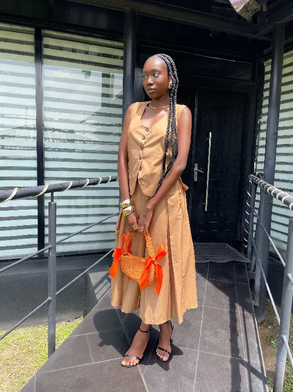 Yeno Label Zoila 2-Piece Set with a vest top and midi length skirt chiffon skirt airy Yeno Label Zoila 2-Piece Set with a vest top and midi length skirt chiffon skirt airy