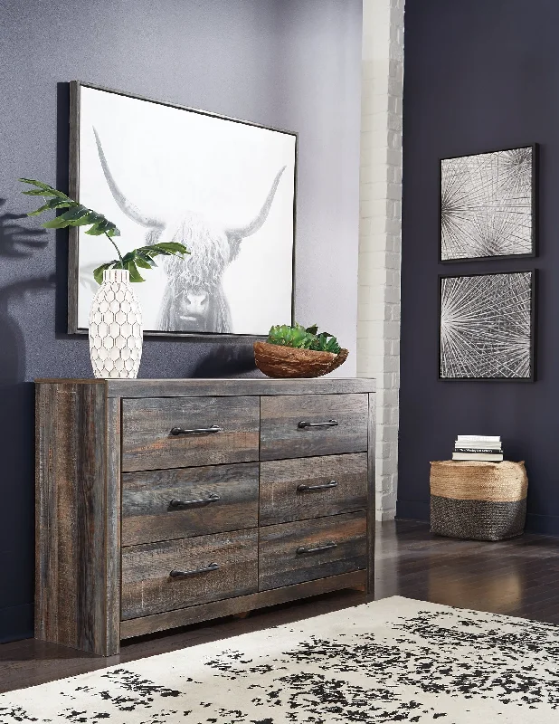 Drystan Six Drawer Dresser Tunics Timeless classic