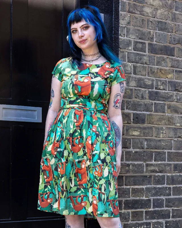 Orangutan Stretch Belted Tea Dress with Pockets Crew Neckline Casual