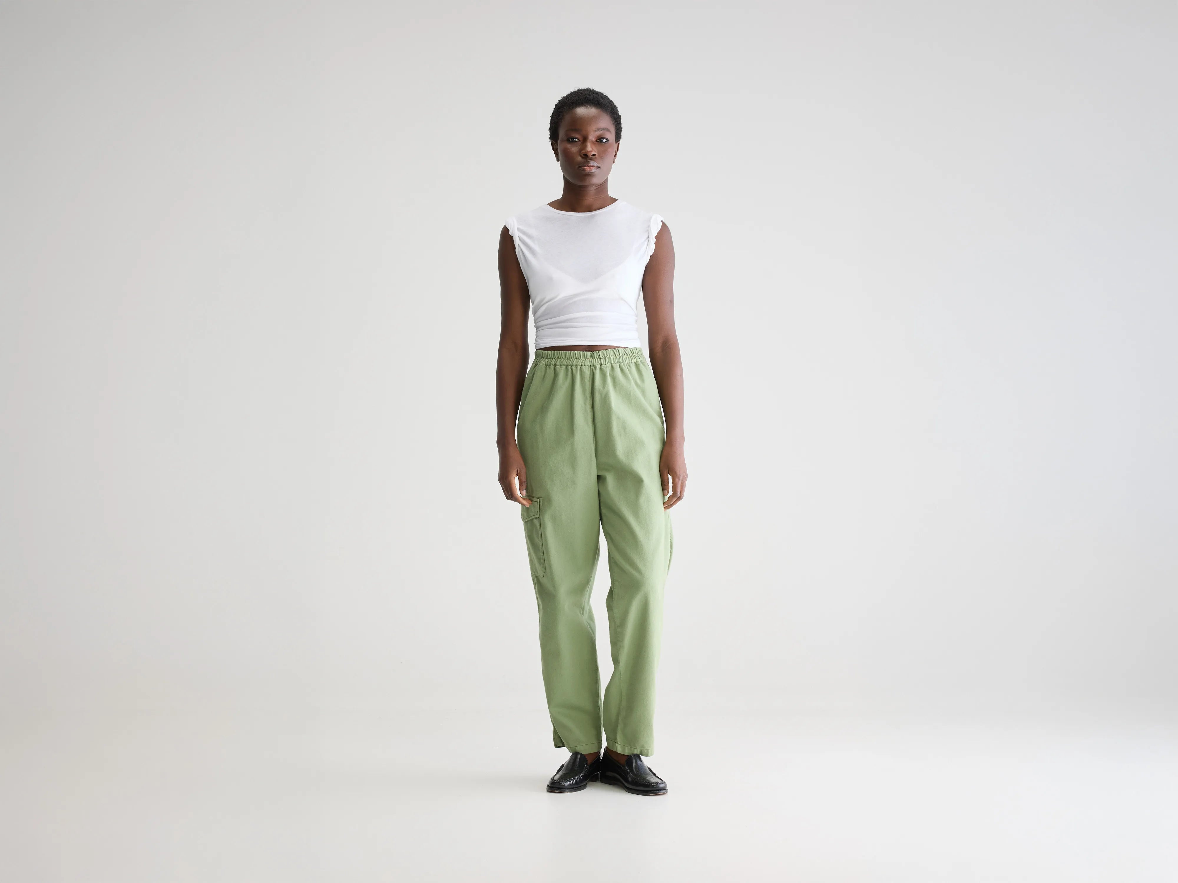 Pierre straight trousers (251 / W / SAUGE) Trousers Travel Practical