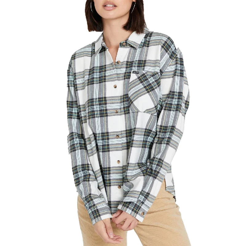 Volcom Women's Plaid To Meet U Long Sleeve Button-Up Flannel Shirt Notch Collar Peter Pan Collar Cowl Neck Volcom Women's Plaid To Meet U Long Sleeve Button-Up Flannel Shirt Notch Collar Peter Pan Collar Cowl Neck